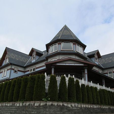 Mansion Inn Lake Stevens Стая снимка